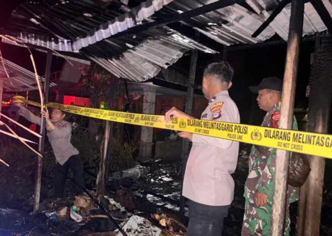Kebakaran hancurkan tiga rumah di Hulu Sungai Tengah, 13 jiwa terdampak