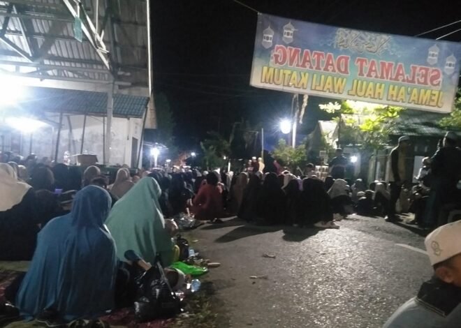 Puluhan Ribu Jemaah Padati Haul Wali Katum, Cari Berkah dan Perkuat Silaturahmi